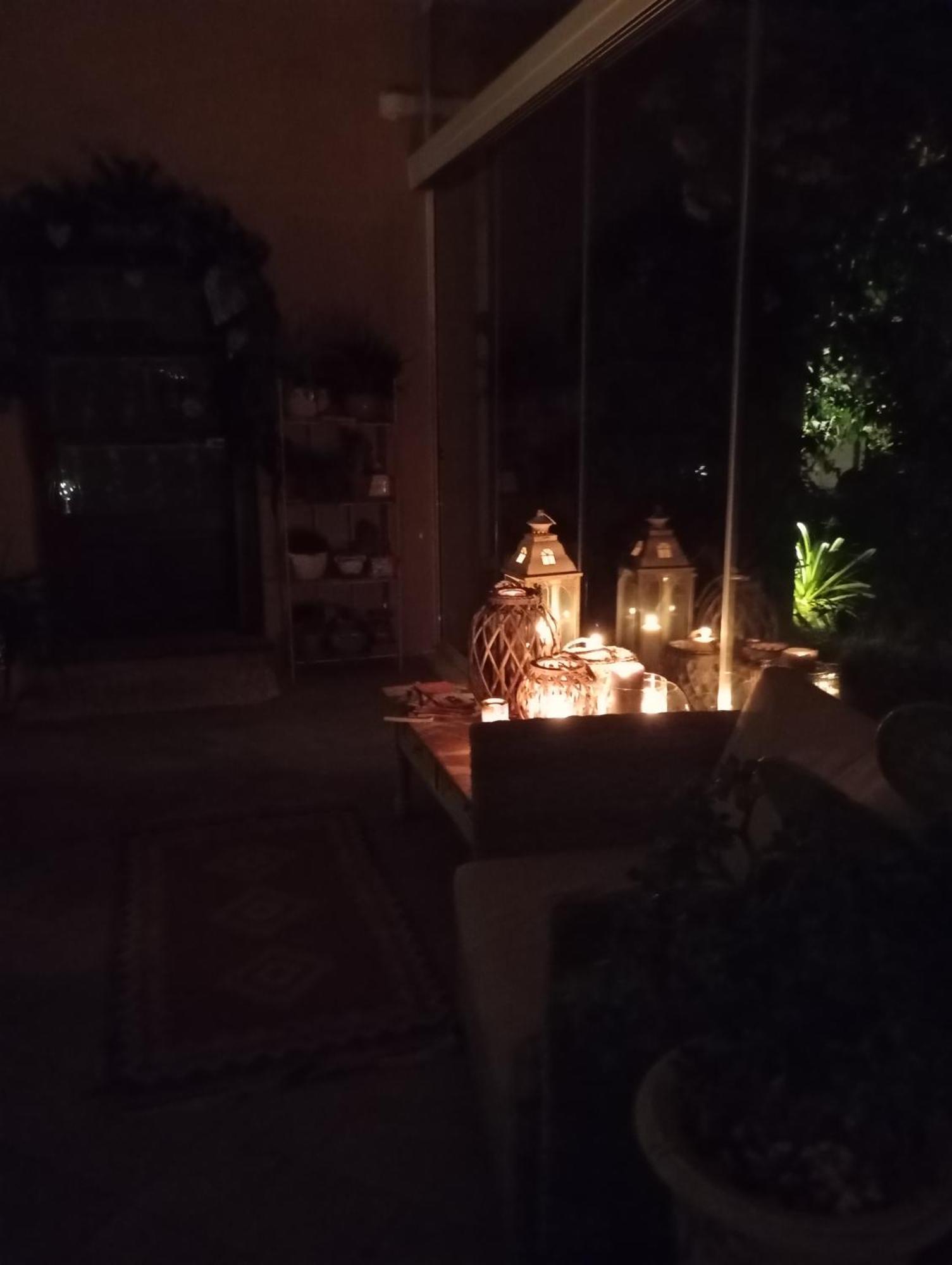 Casolare Isabella "Il Rifugio Dei Vinili" And Alice'S Room Ponsacco Buitenkant foto